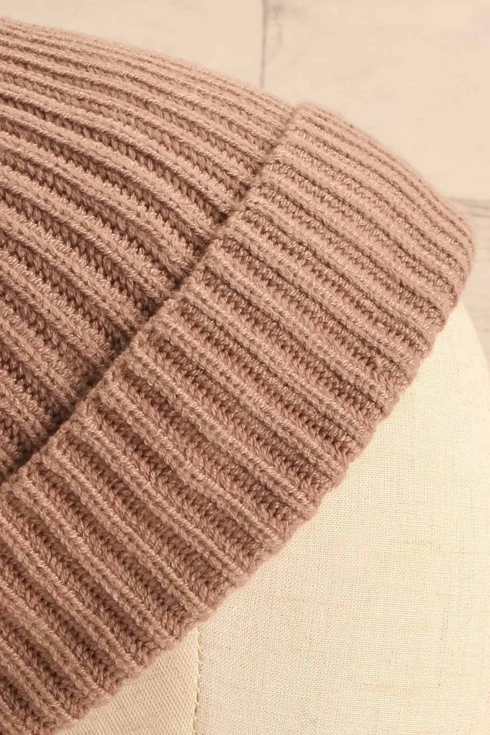 Detourne Taupe | Knit Tuque w/ Pompom