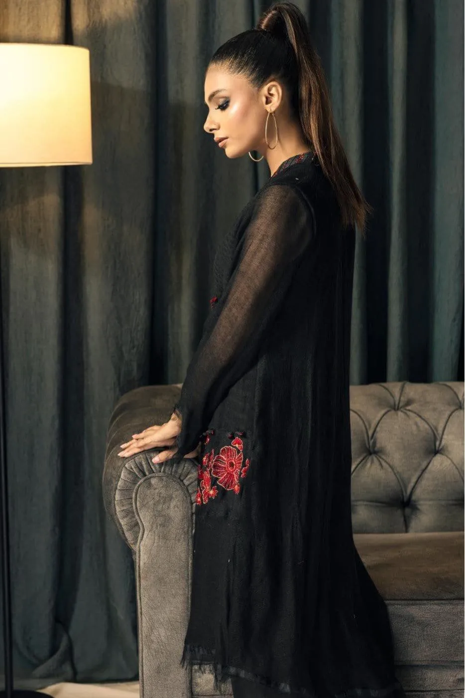 Insia Sohail - Black  Fizza