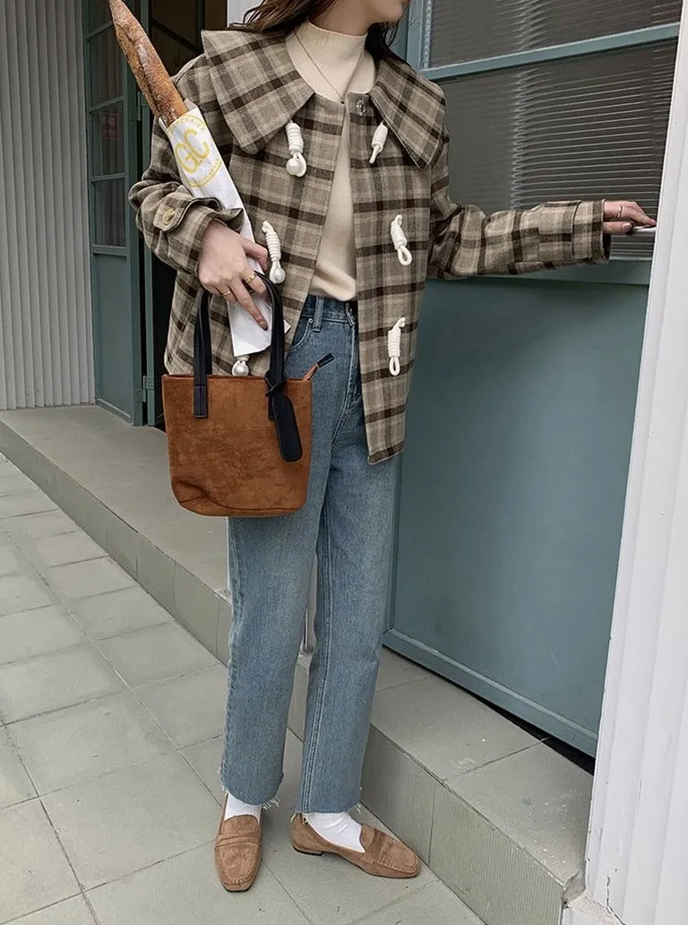 [Korean Style] Chestnut Turn-Down Collar Plaid Short Coat w/ Horn Button
