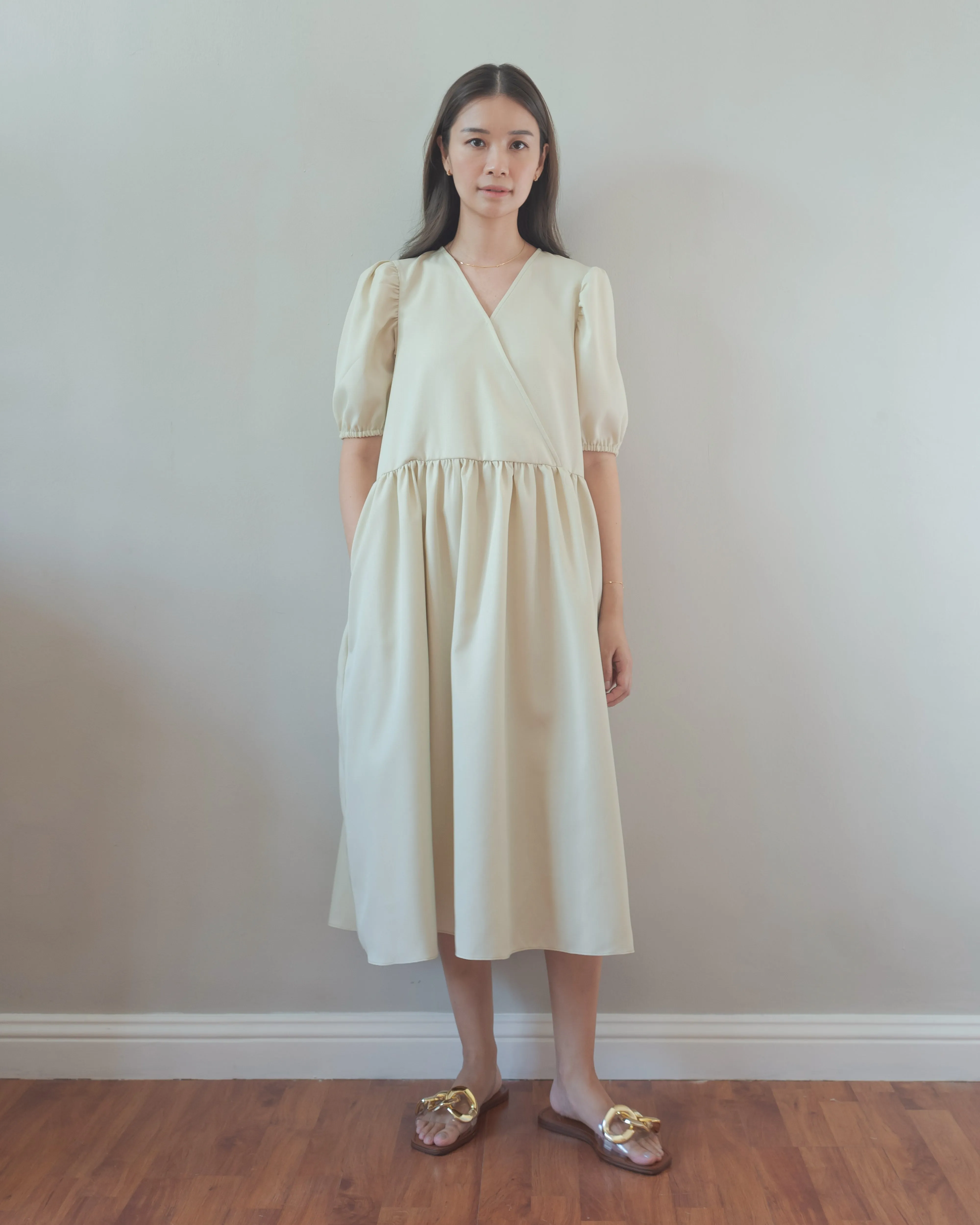 Mama Dress in Light Stone