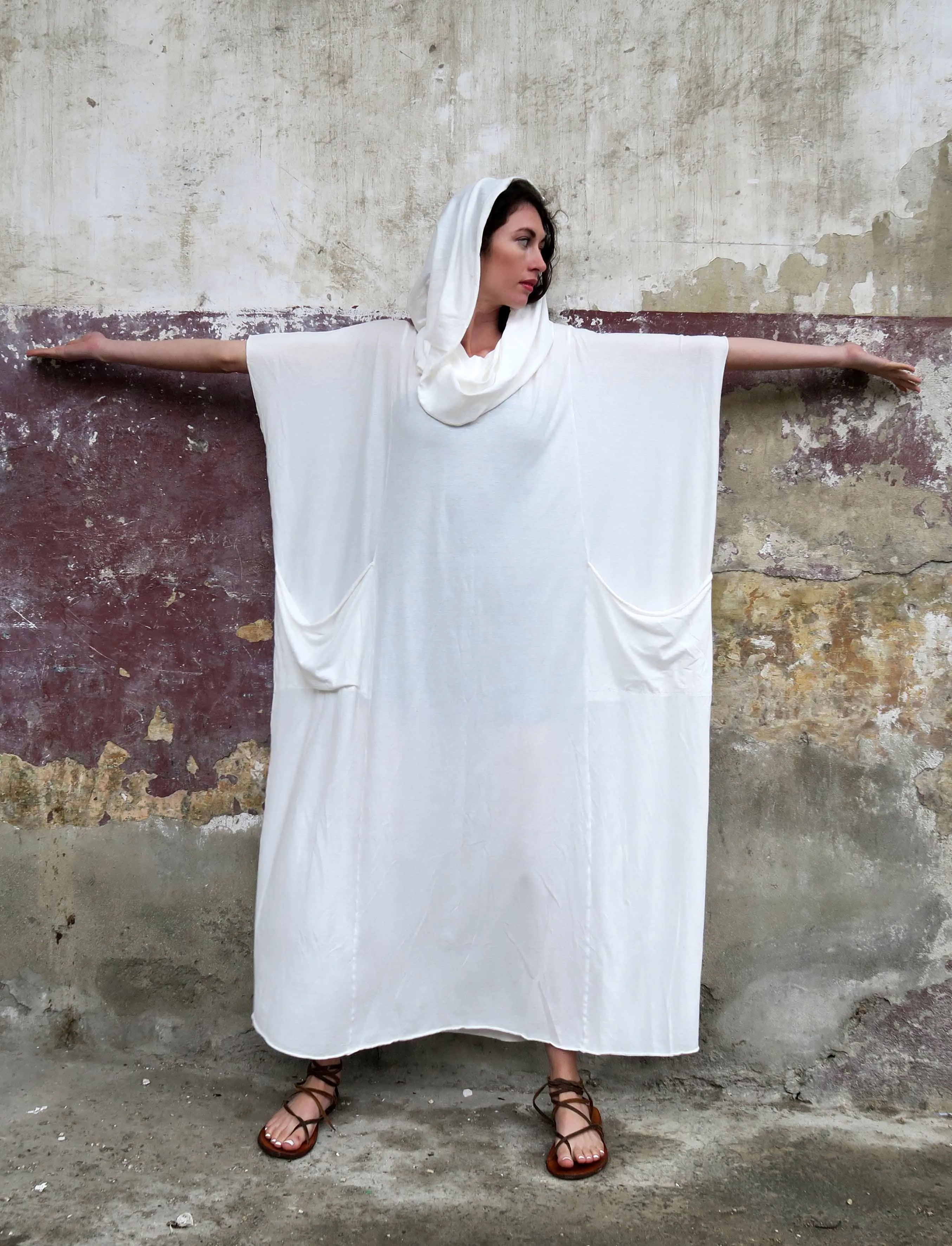 Super Cowl Perfect Pockets Long Kaftan